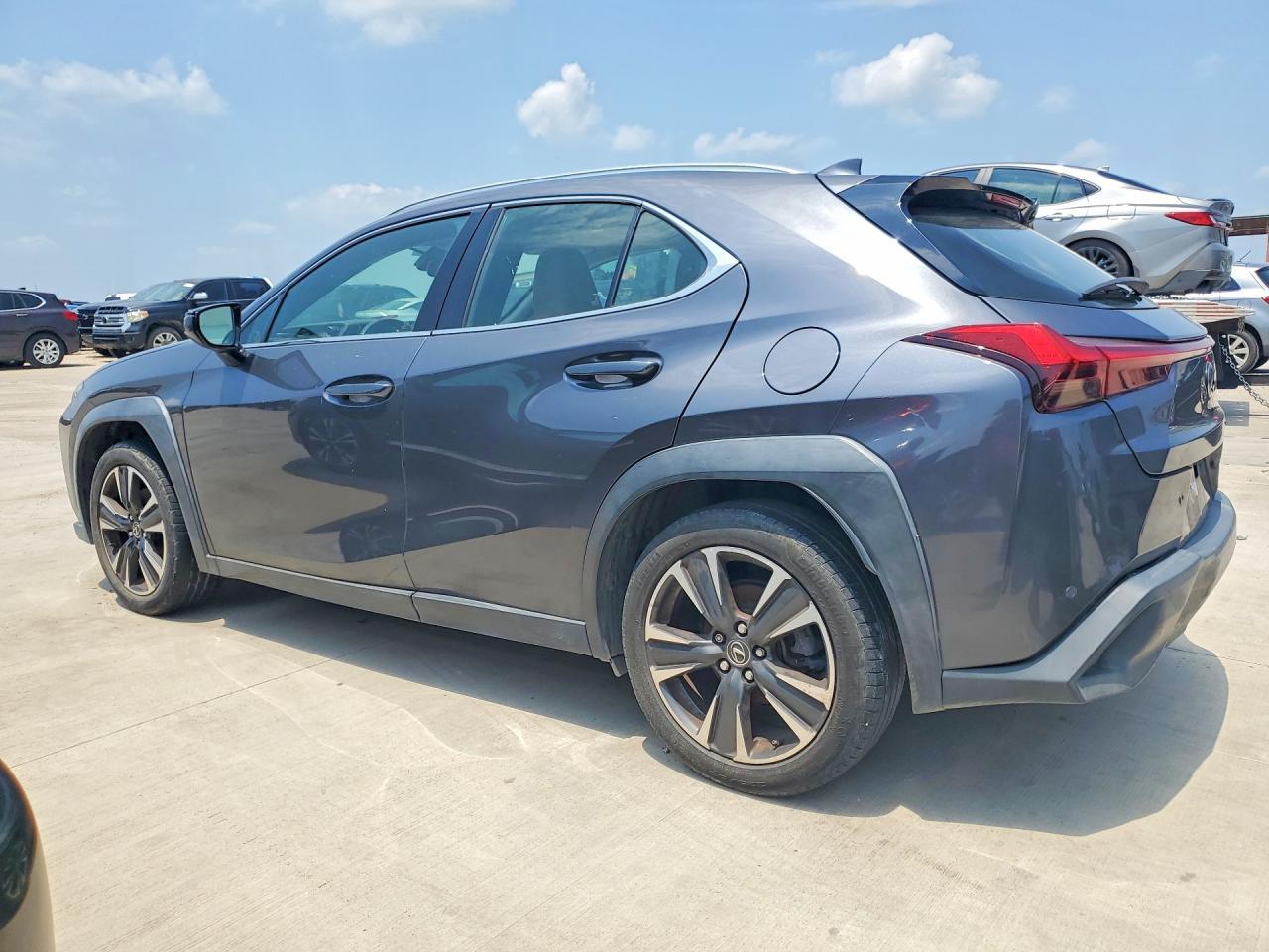 2022 Lexus Ux 200 Base - Фото 2
