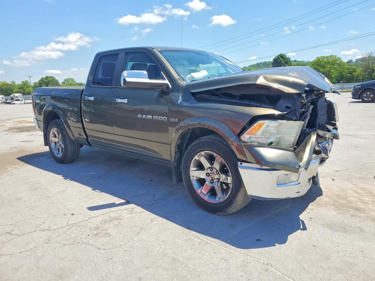 2012 Dodge Ram 1500 Laramie - Image 4