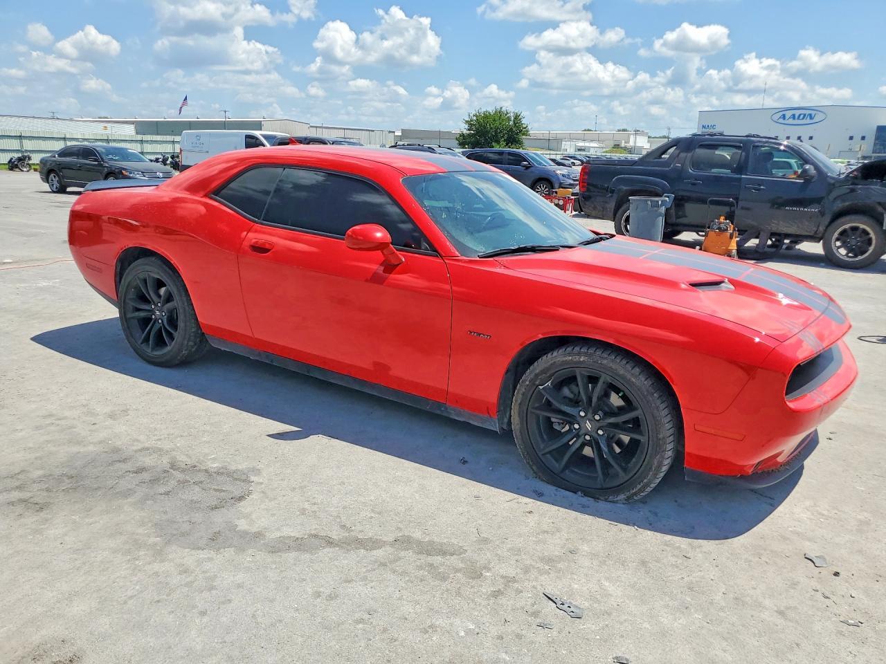 2018 Dodge Challenger R - Фото 4