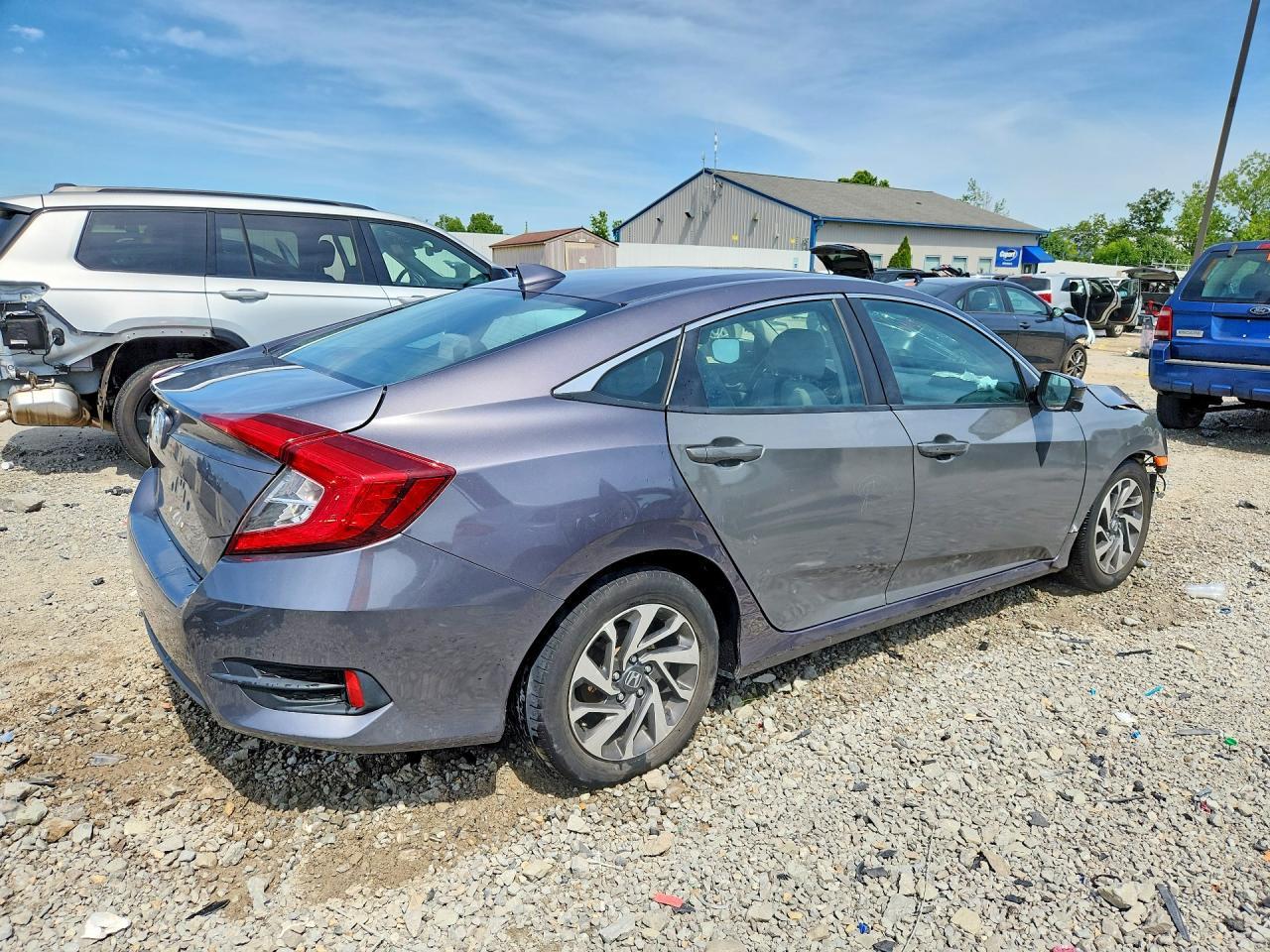 2017 Honda Civic Ex - Image 3