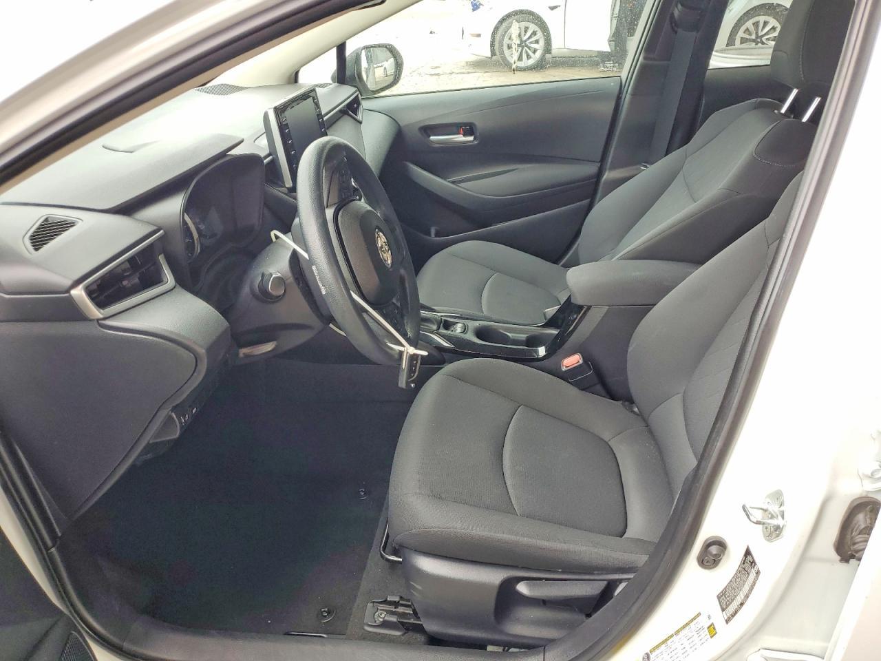 2021 Toyota Corolla Le - Фото 7