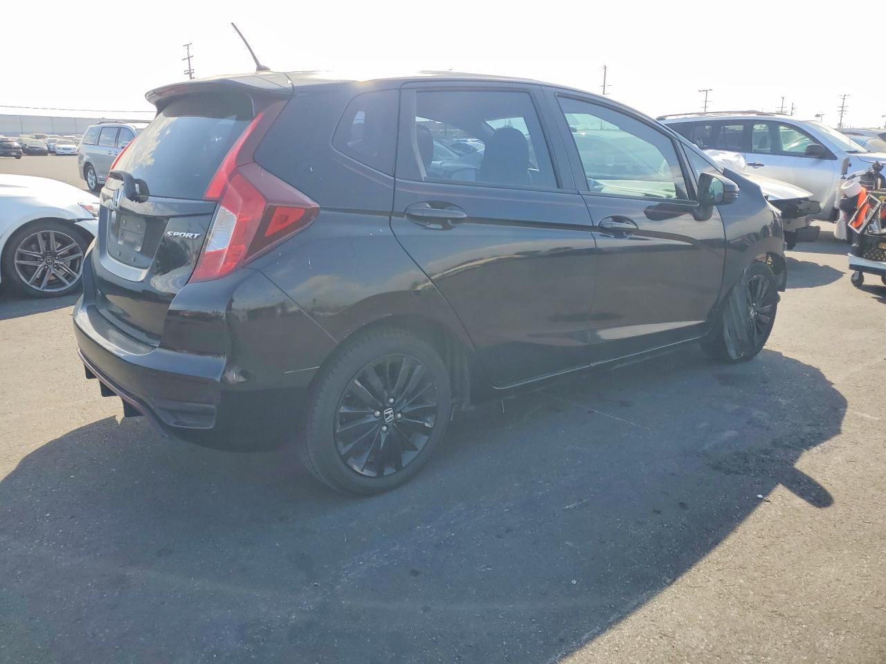 2018 Honda Fit Sport - Фото 3