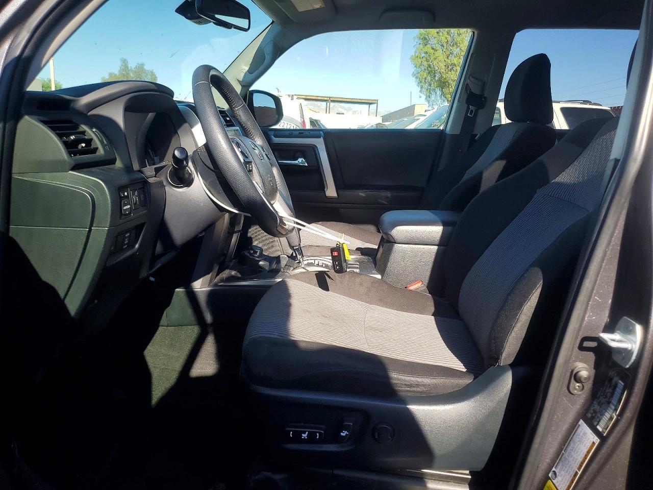 2021 Toyota 4Runner Sr5 - Фото 7