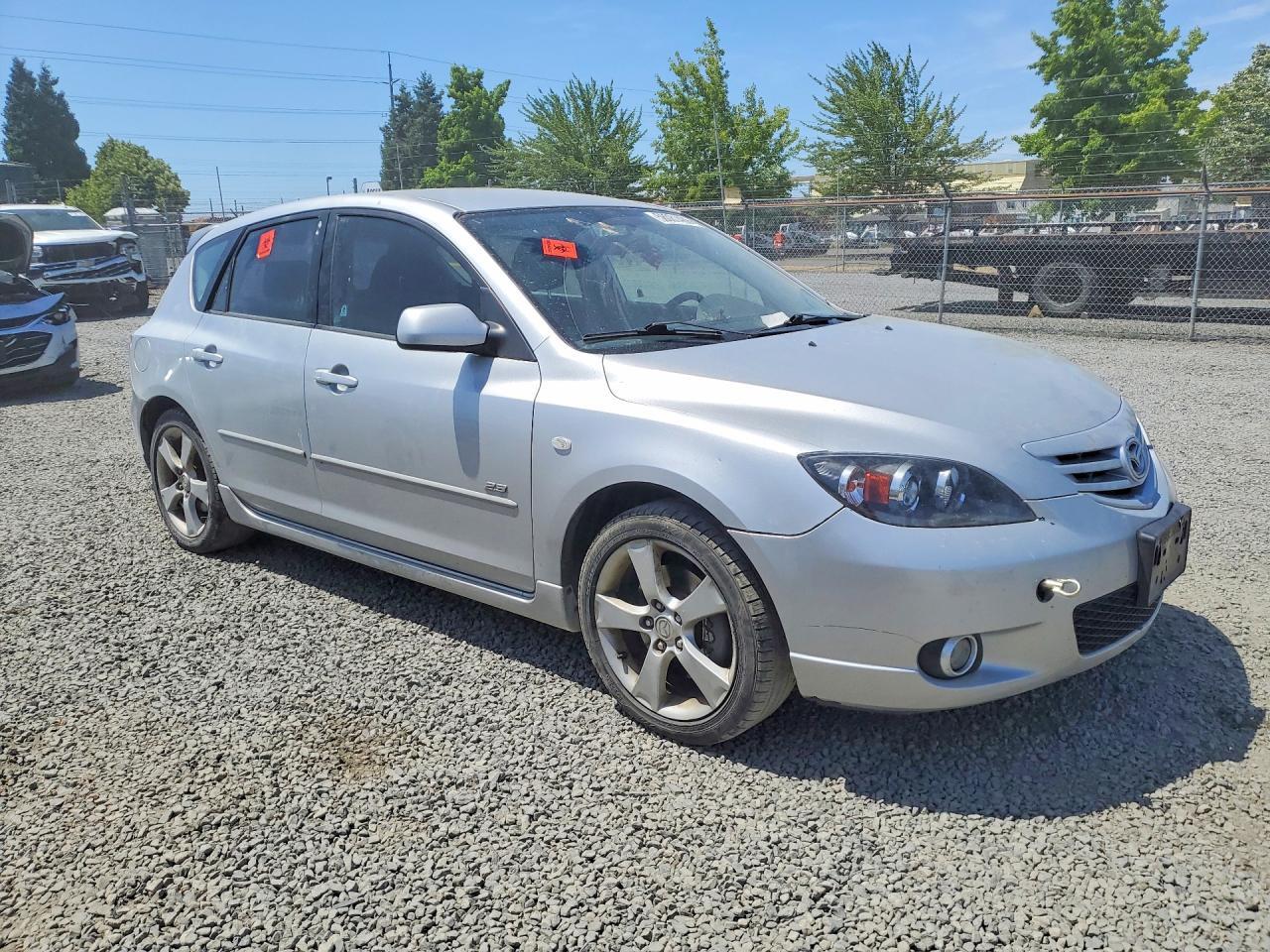 2004 Mazda 3 Hatchback - Фото 4