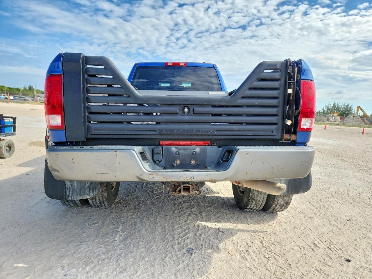 2011 Dodge Ram 3500 - Фото 6