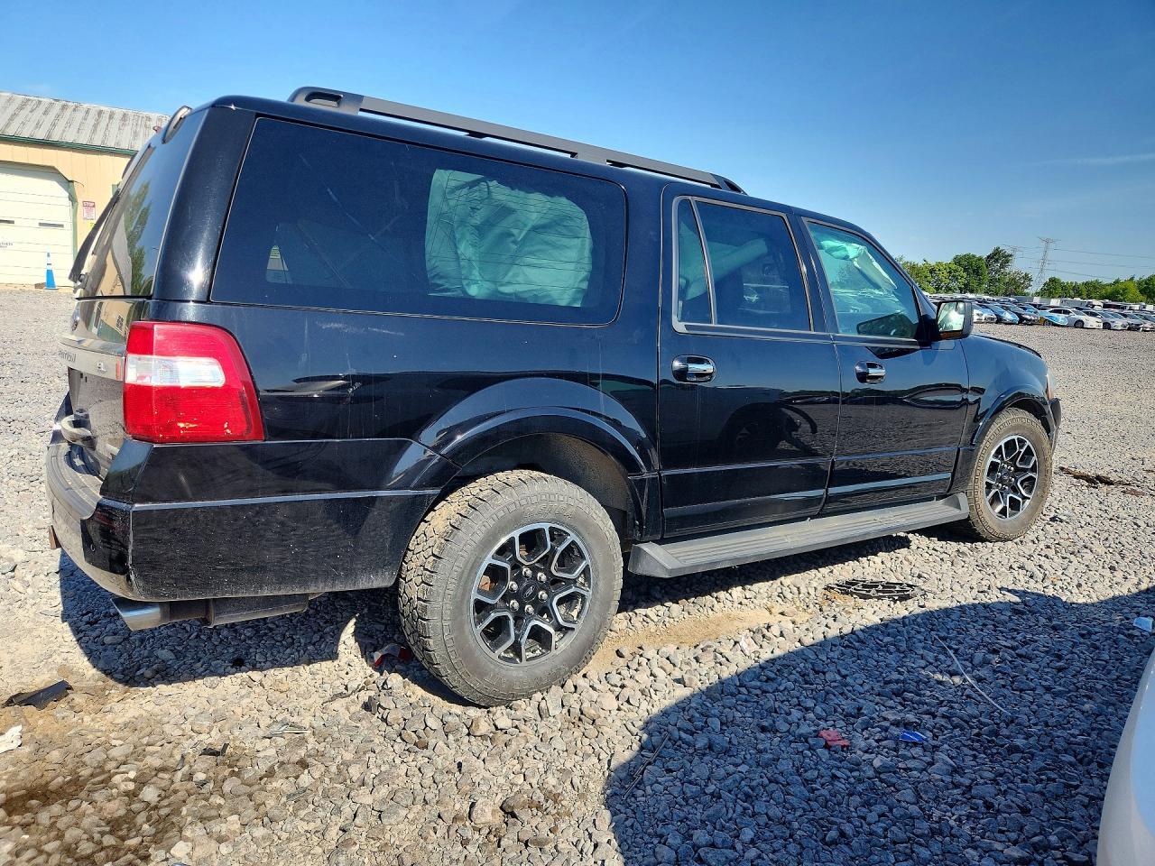 2016 Ford Expedition El Xlt - Image 3