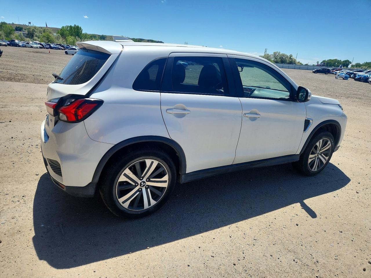 2021 Mitsubishi Outlander Sport Es - Фото 3