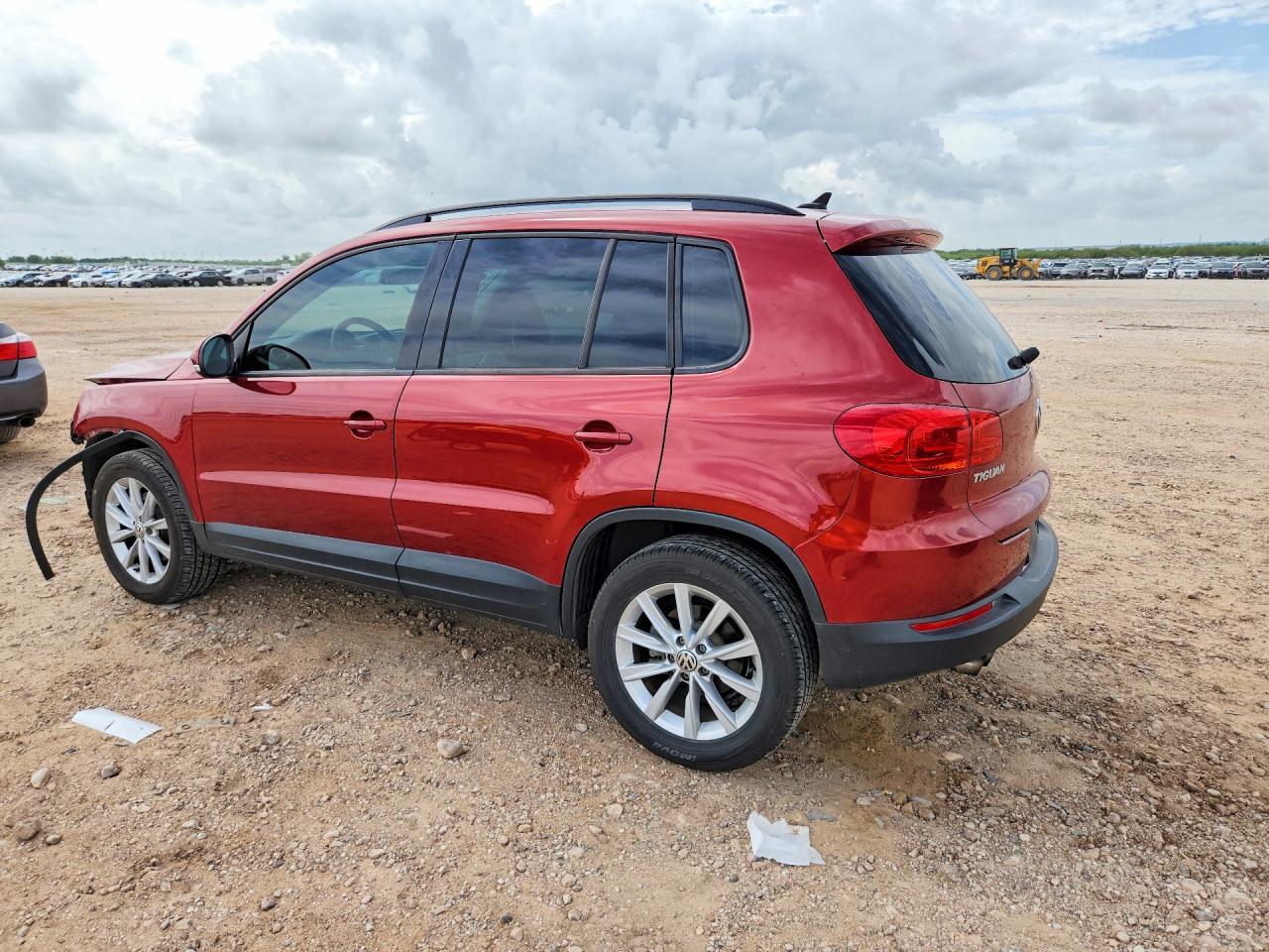 2015 Volkswagen Tiguan S - Image 2