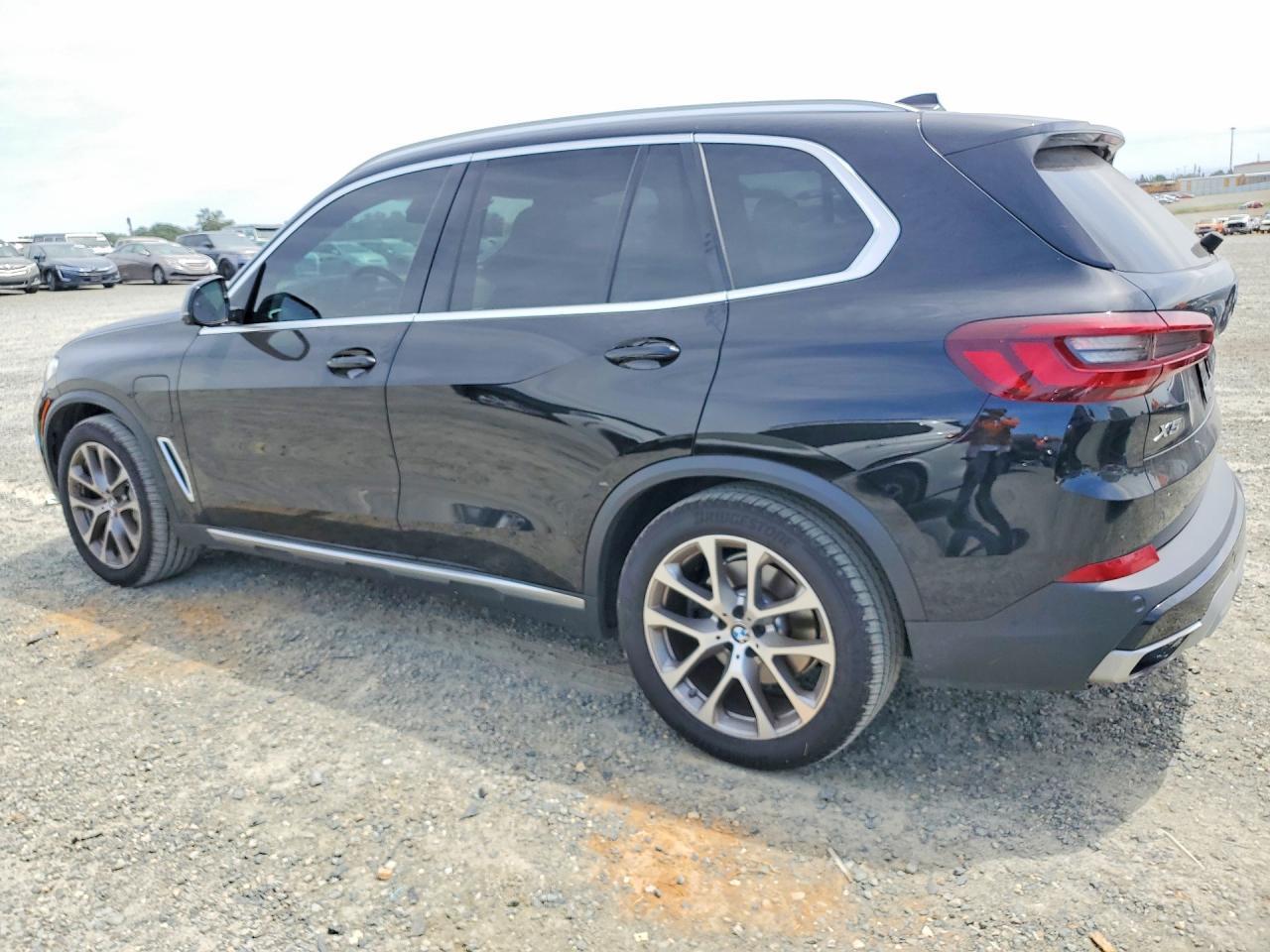 2021 BMW X5 xDrive45E - Image 2