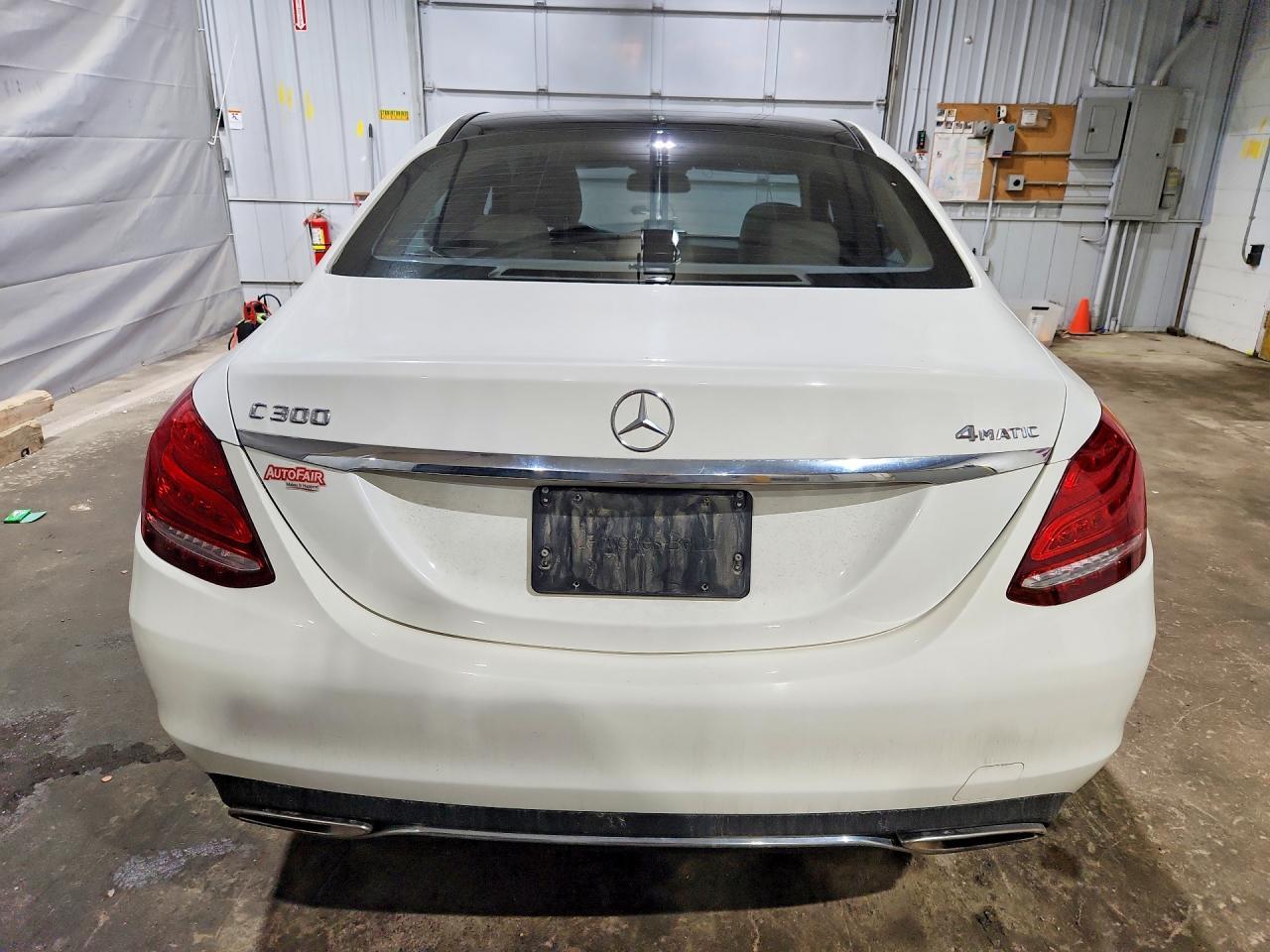 2016 Mercedes-Benz C 300 4Matic - Фото 6