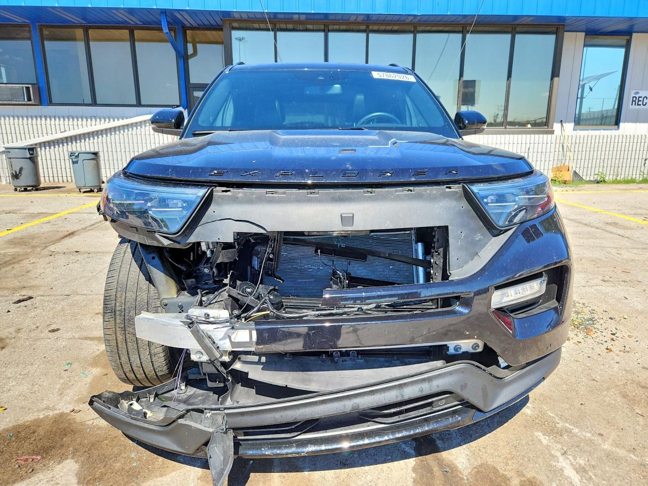 2022 Ford Explorer St - Фото 5