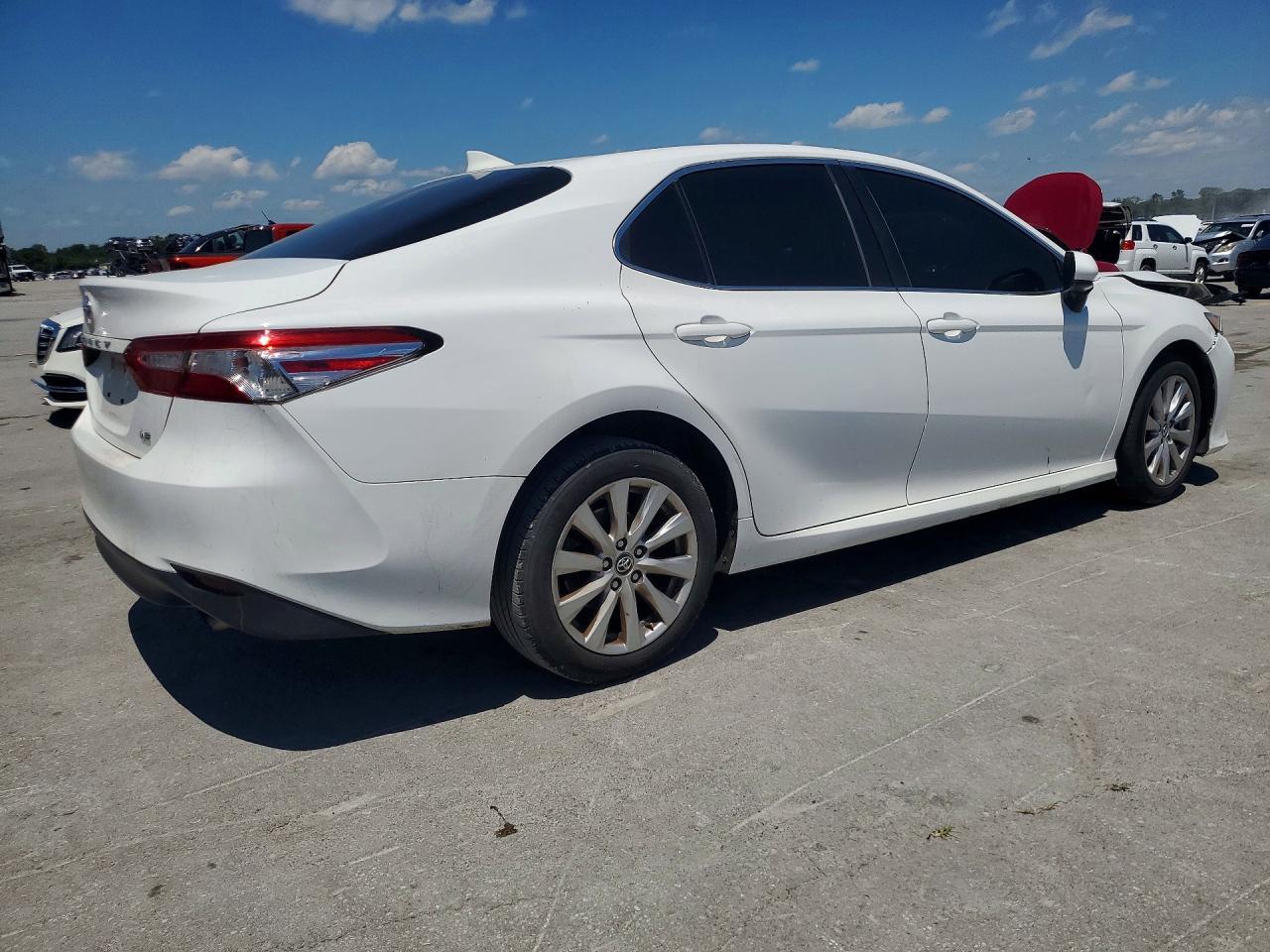 2020 Toyt Camry - Image 3