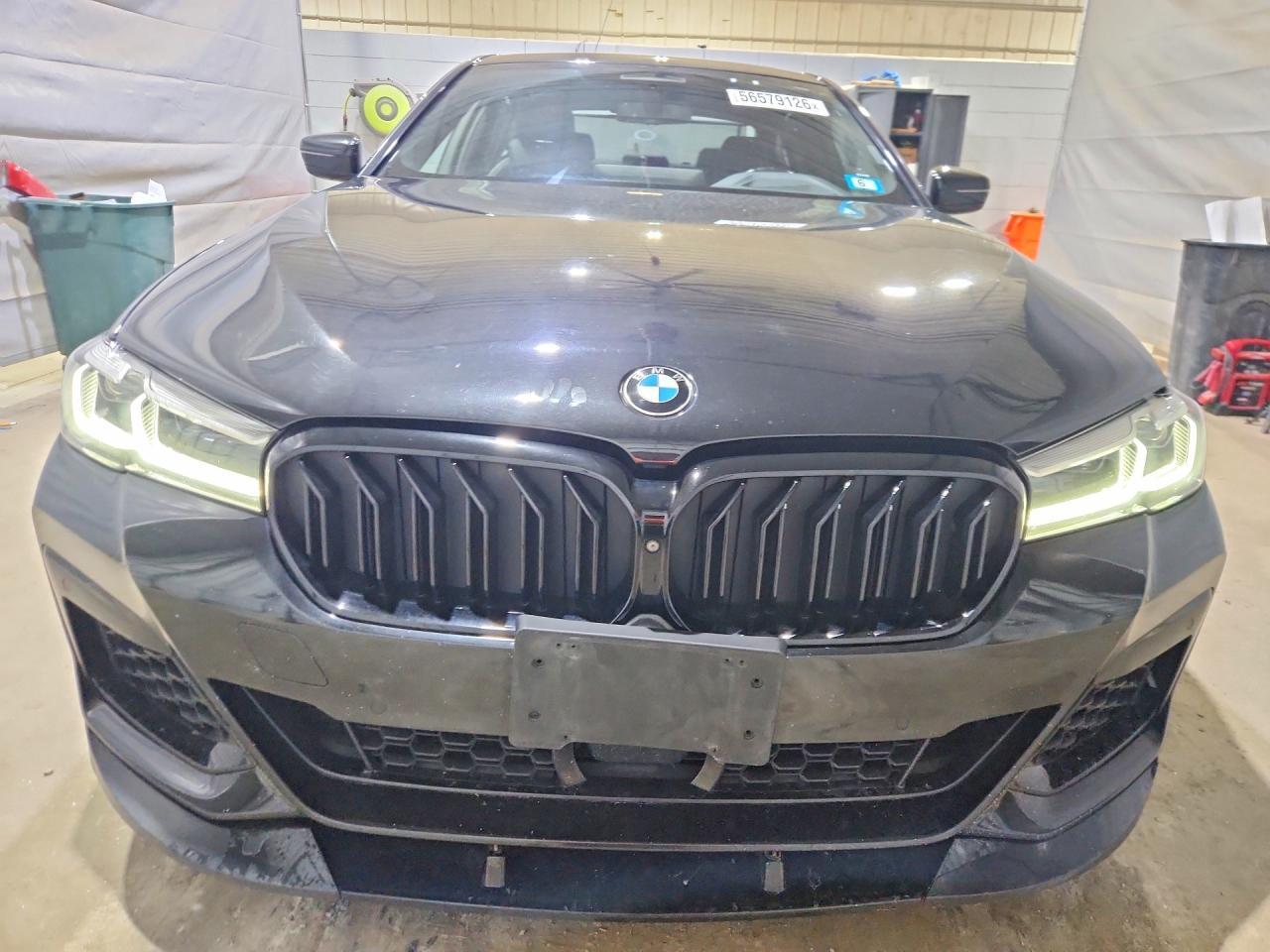 2021 BMW 540 Xi - Image 5