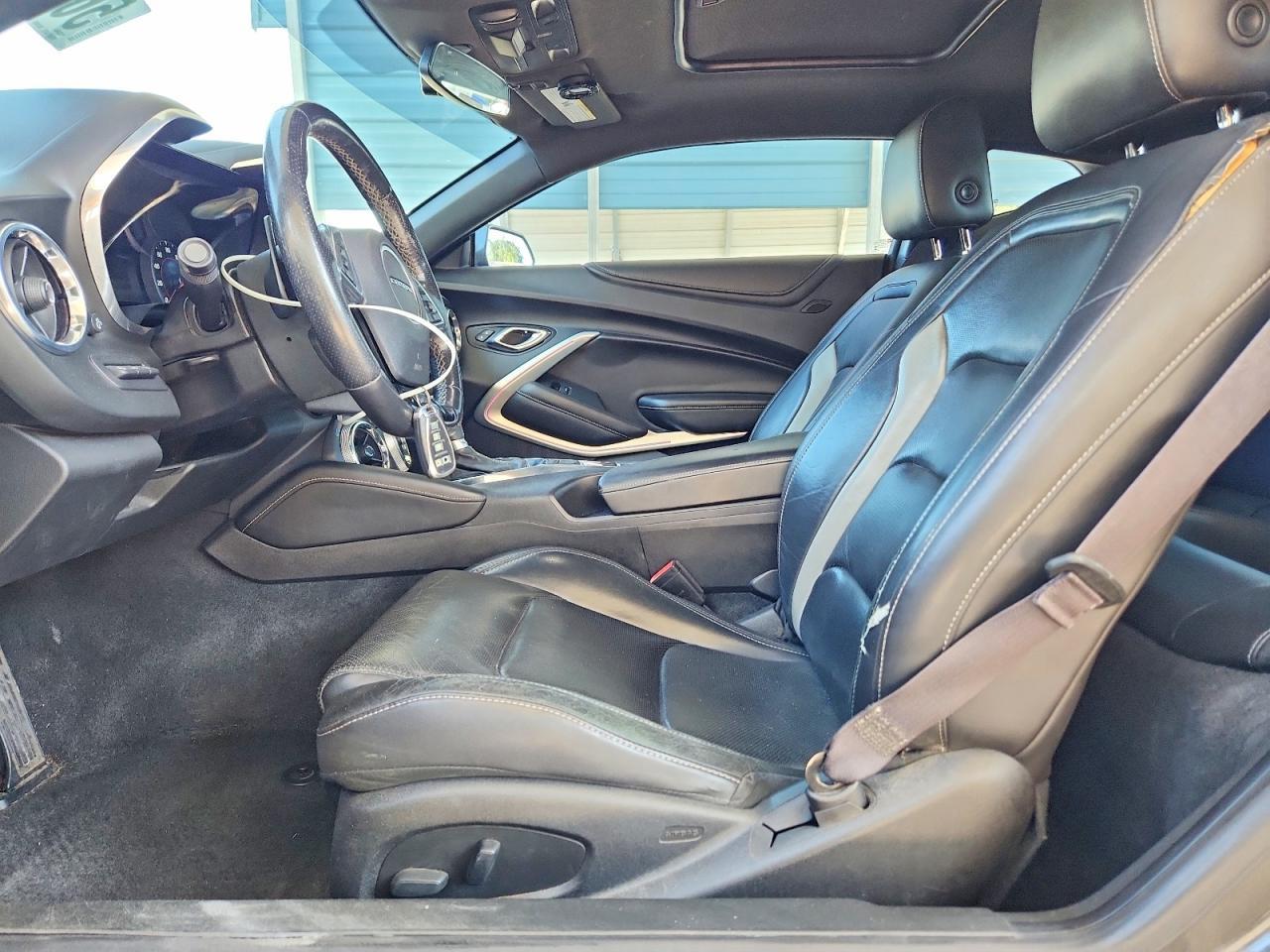 2017 Chevrolet Camaro Lt - Image 7