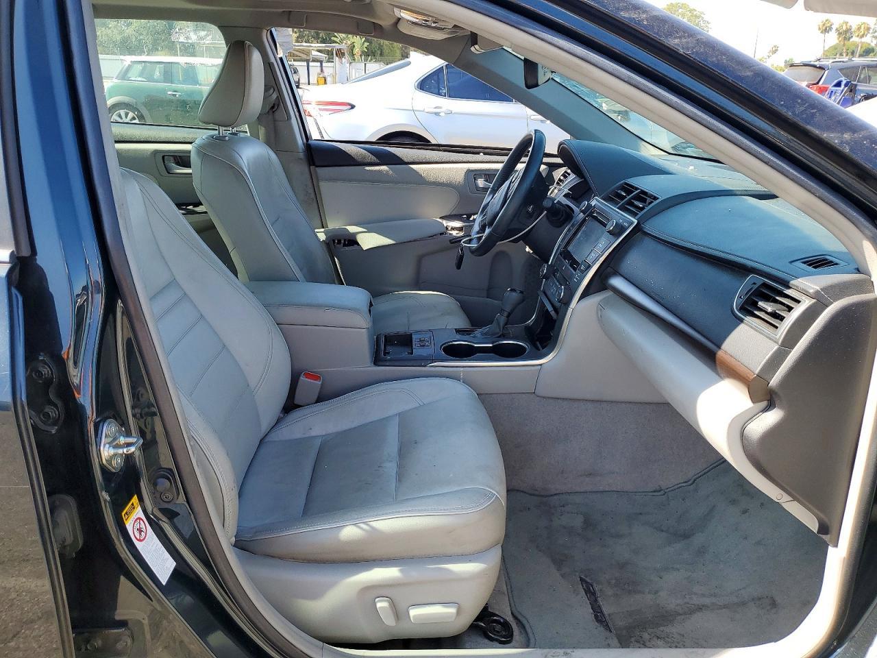 2016 Toyota Camry Xle V6 - Фото 7