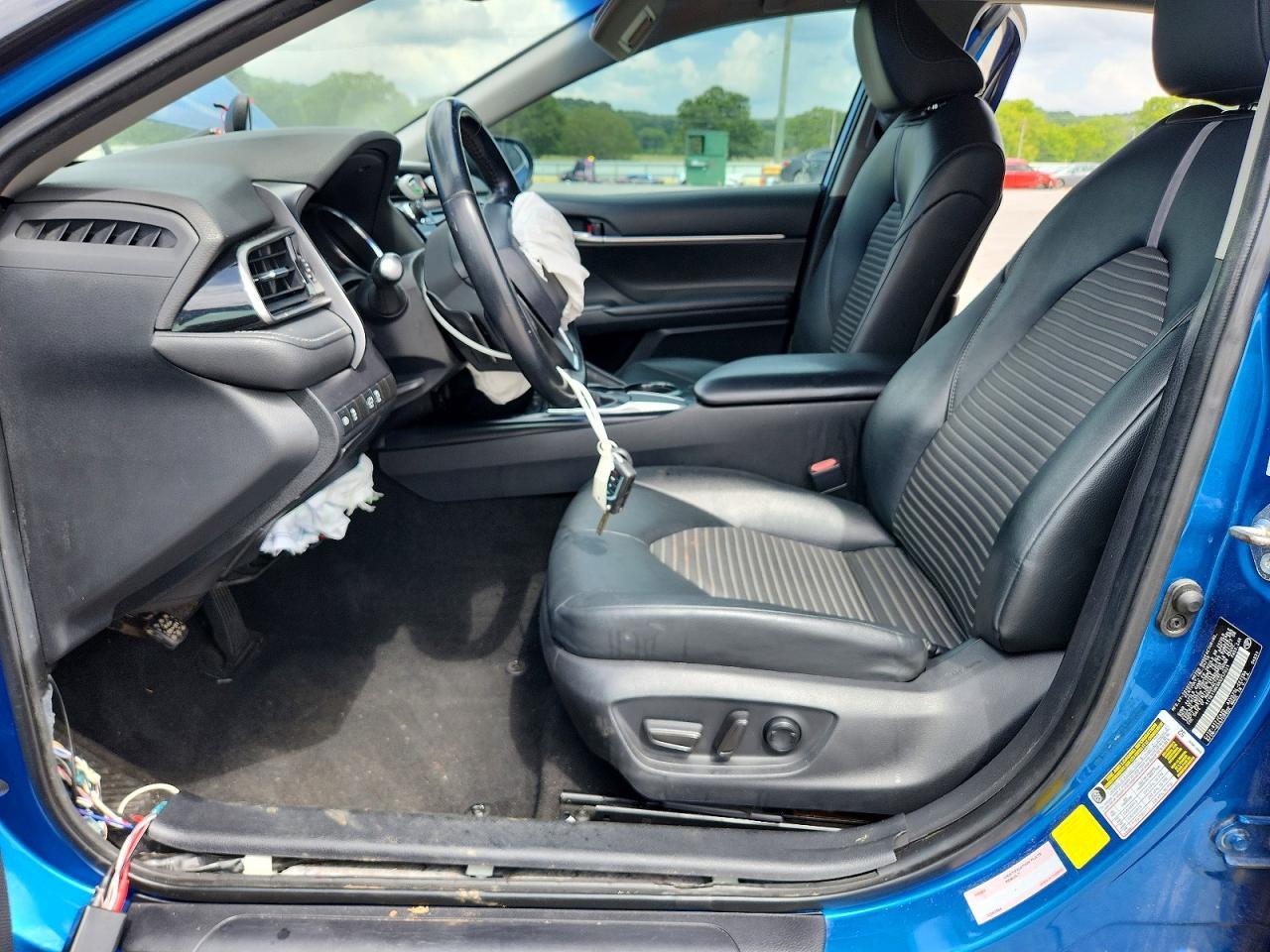 2019 Toyota Camry - Image 7