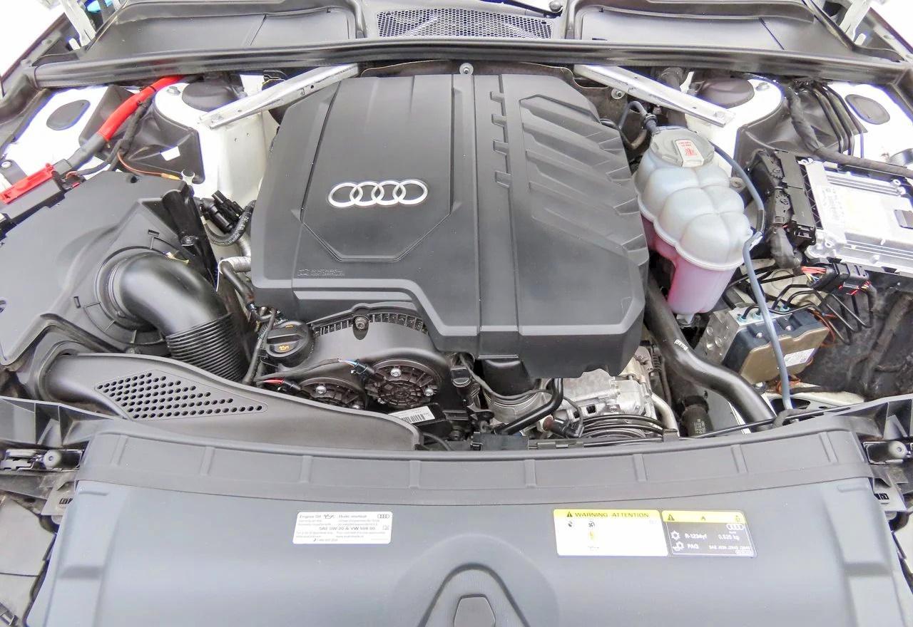 2021 Audi A4 Premium Plus 40 - Фото 7