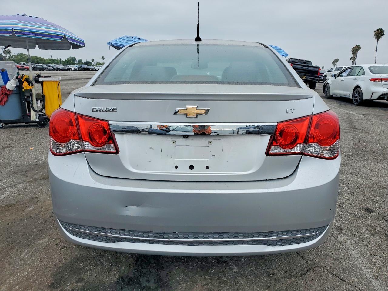 2014 Chevrolet Cruze Lt - Image 6