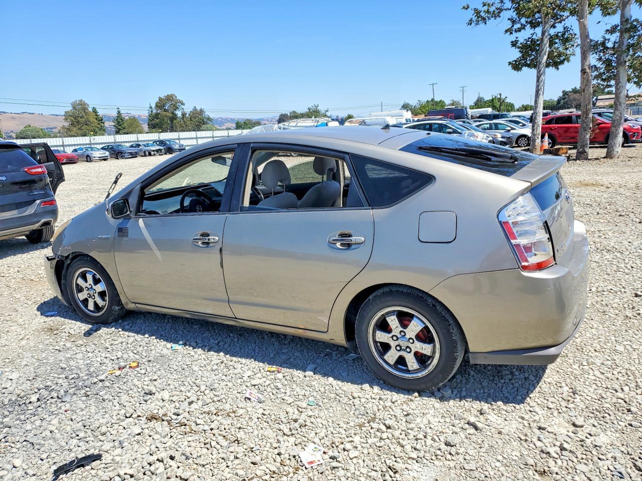 2007 Toyota Prius Base - Image 2