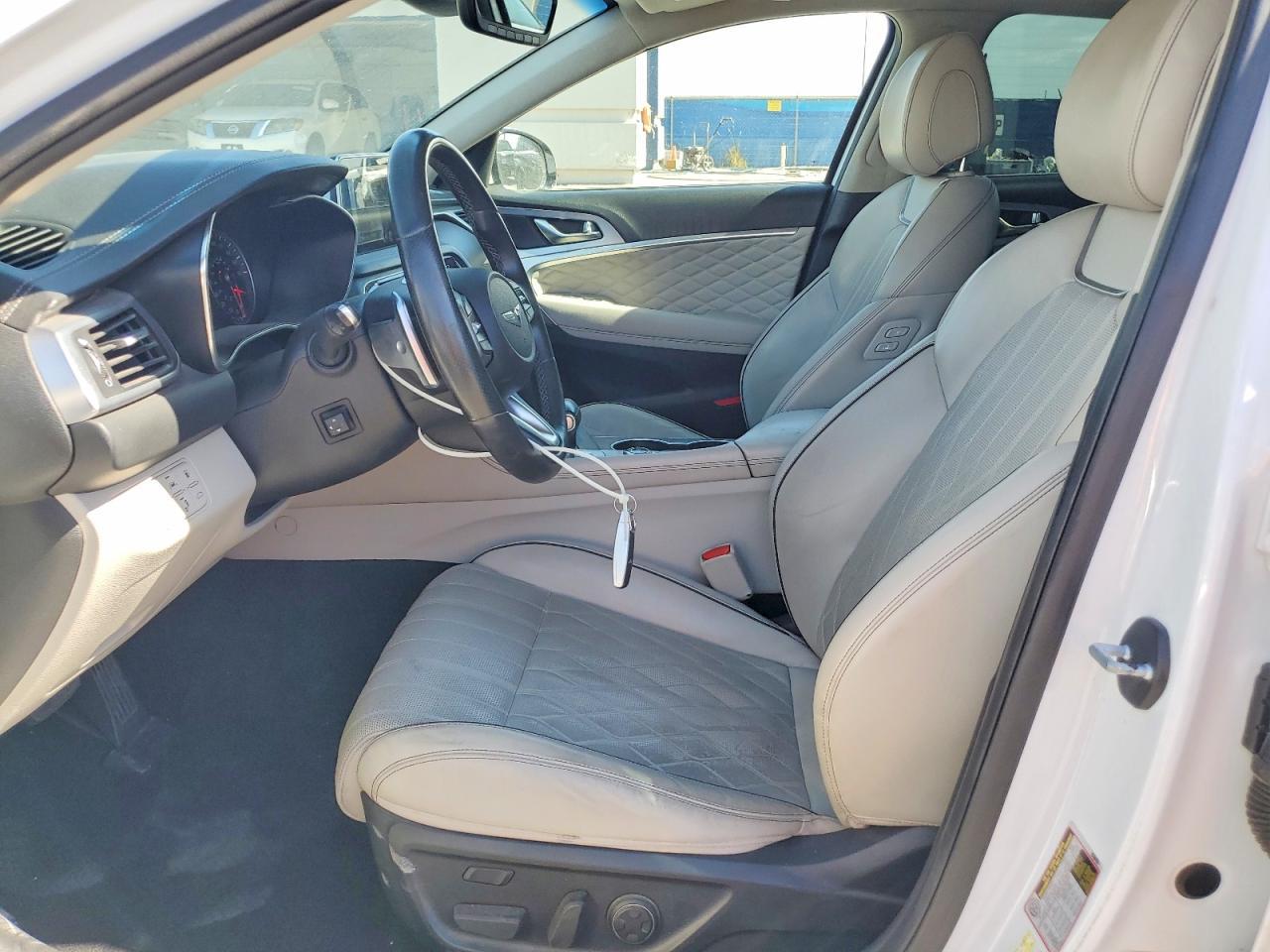 2019 Genesis G70 2.0T Advanced - Фото 7
