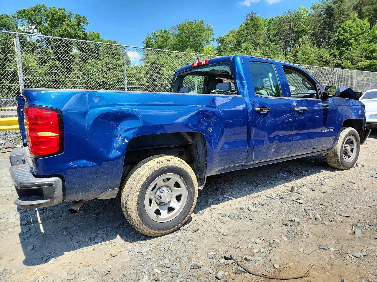 2018 Chevrolet Silverado C1500 - Фото 3