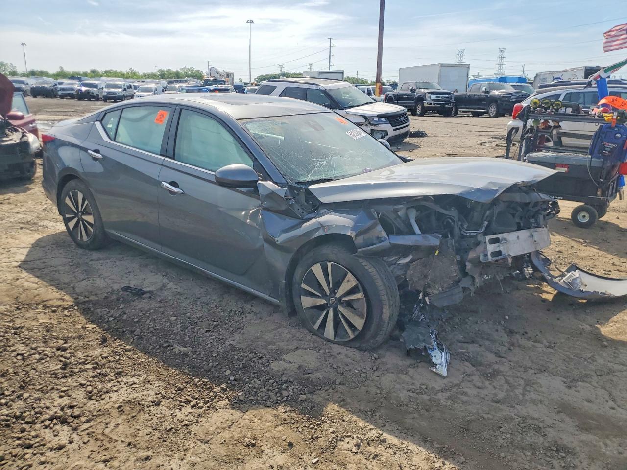 2019 Nissan Altima Sl - Image 4