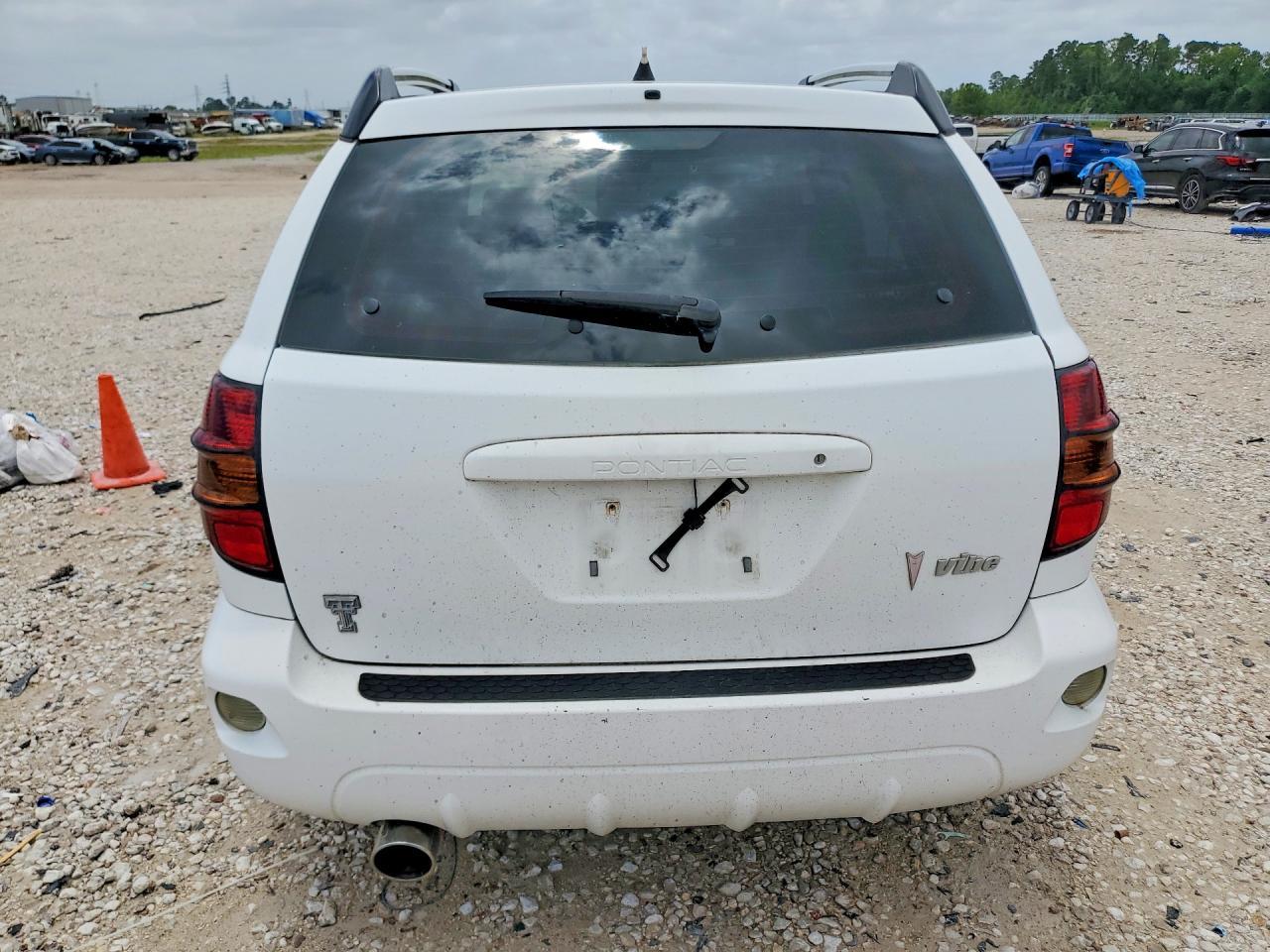 2005 Pontiac Vibe - Фото 6