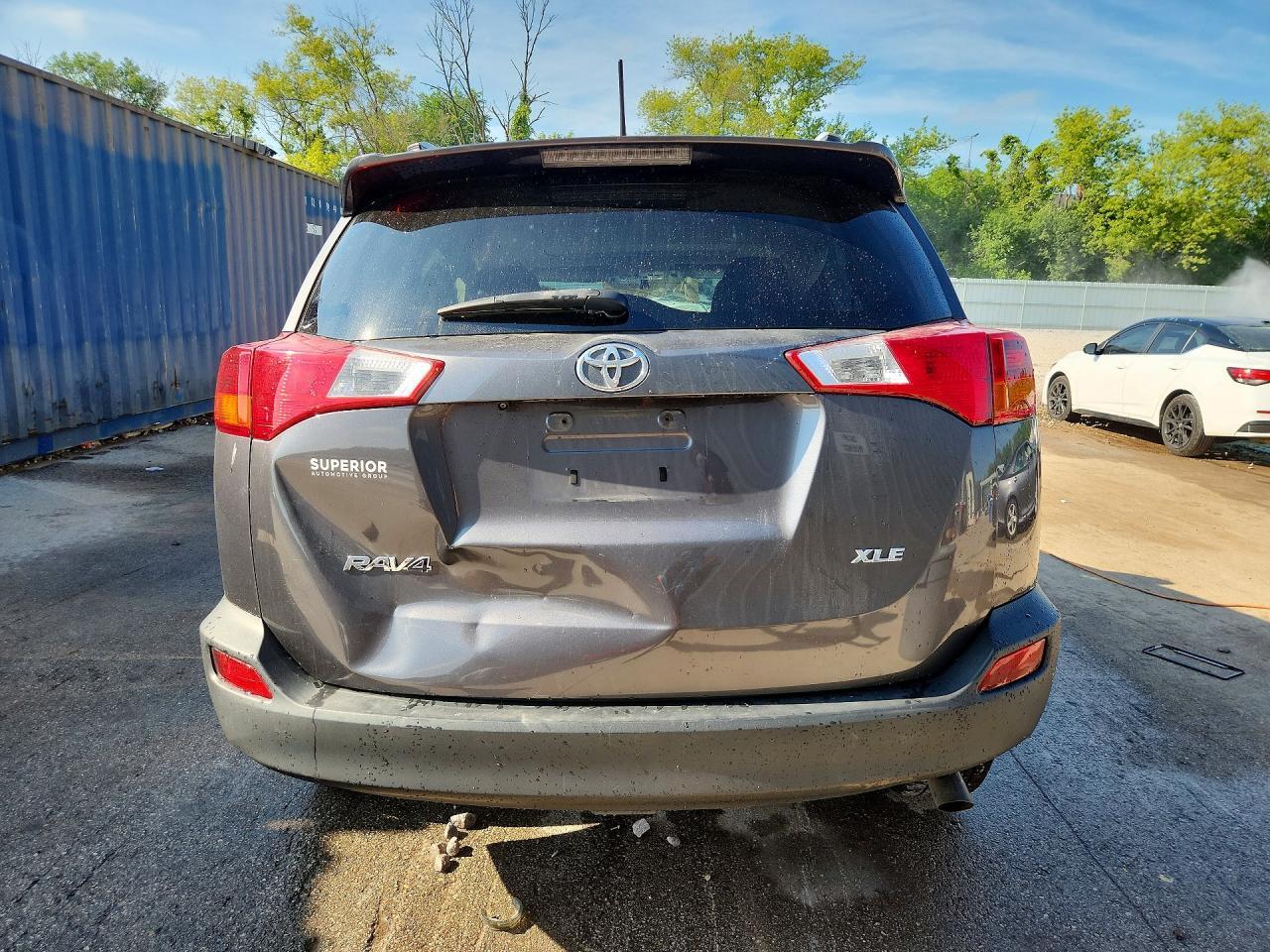 2015 Toyota Rav4 Xle - Image 6