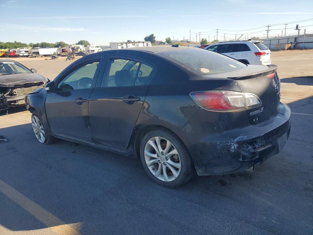 2010 Mazda 3 S - Фото 2