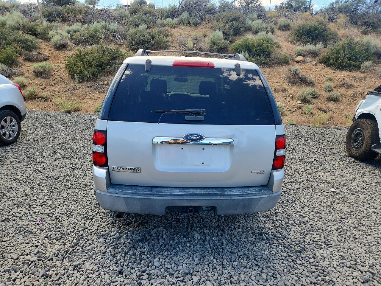 2006 Ford Explorer Xlt - Image 6