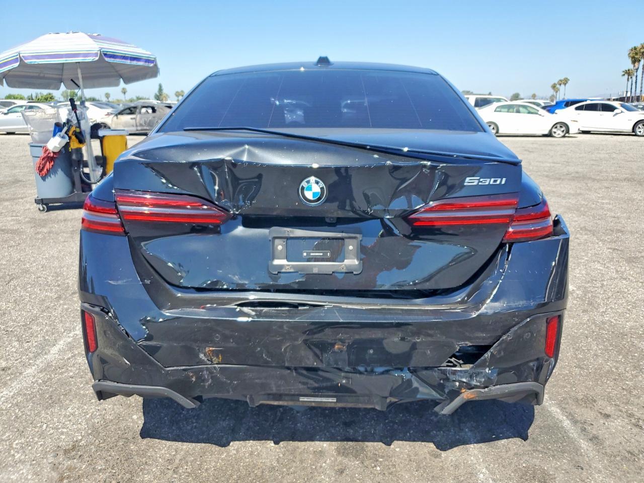 2024 BMW 530 I - Фото 6