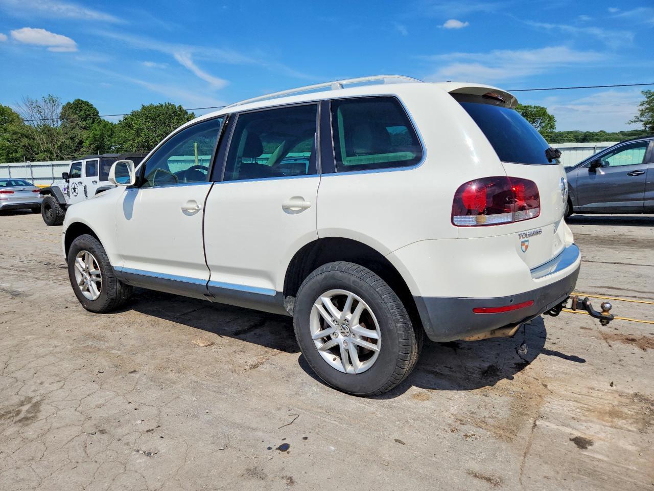 2008 Volkswagen Touareg 2 V6 - Фото 2