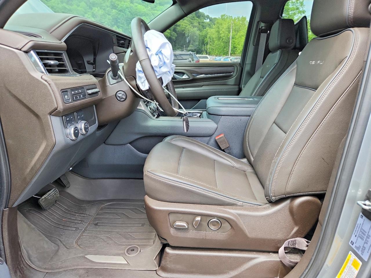 2024 GMC Yukon Denali - Фото 7