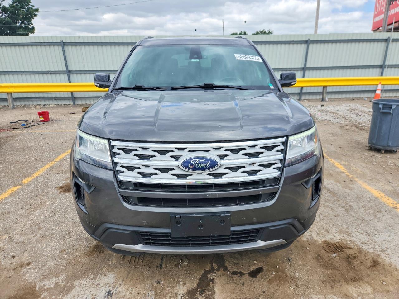 2018 Ford Explorer Xlt - Image 5