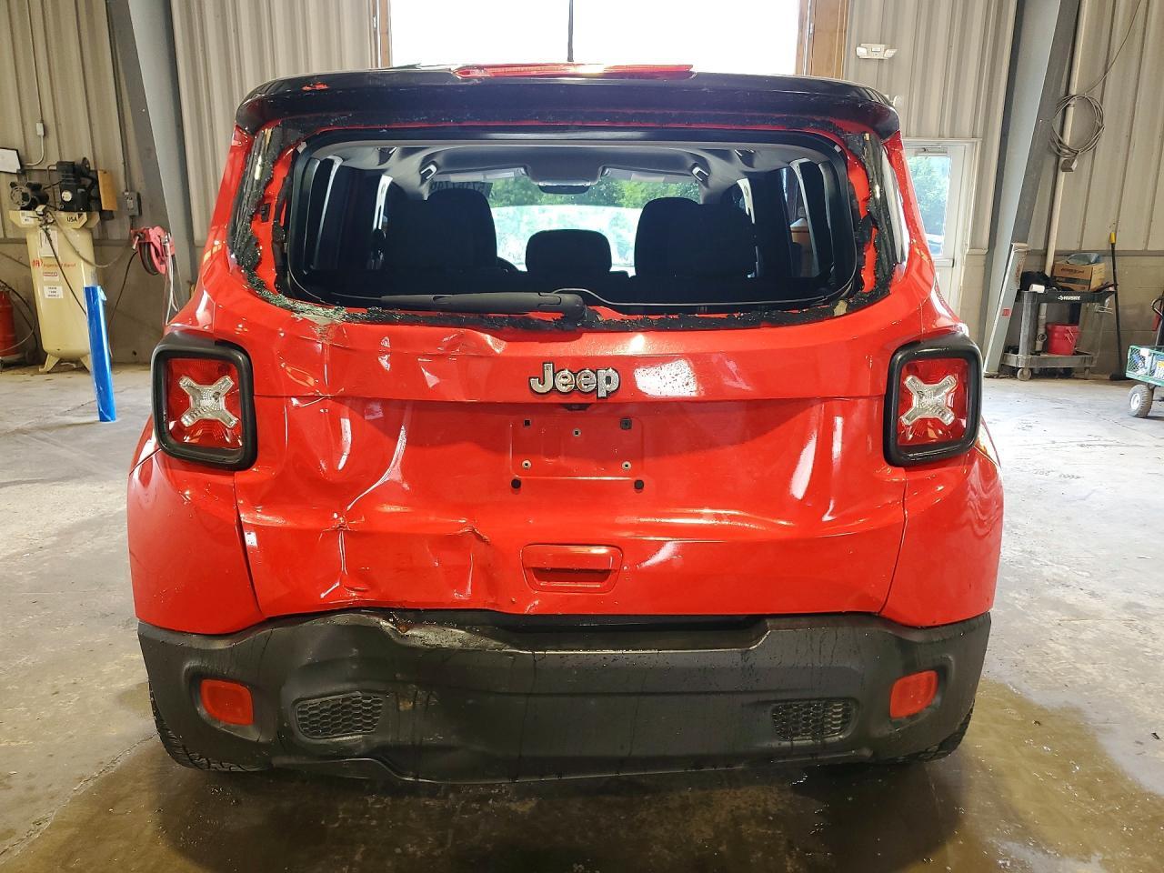 2018 Jeep Renegade Sport - Image 6