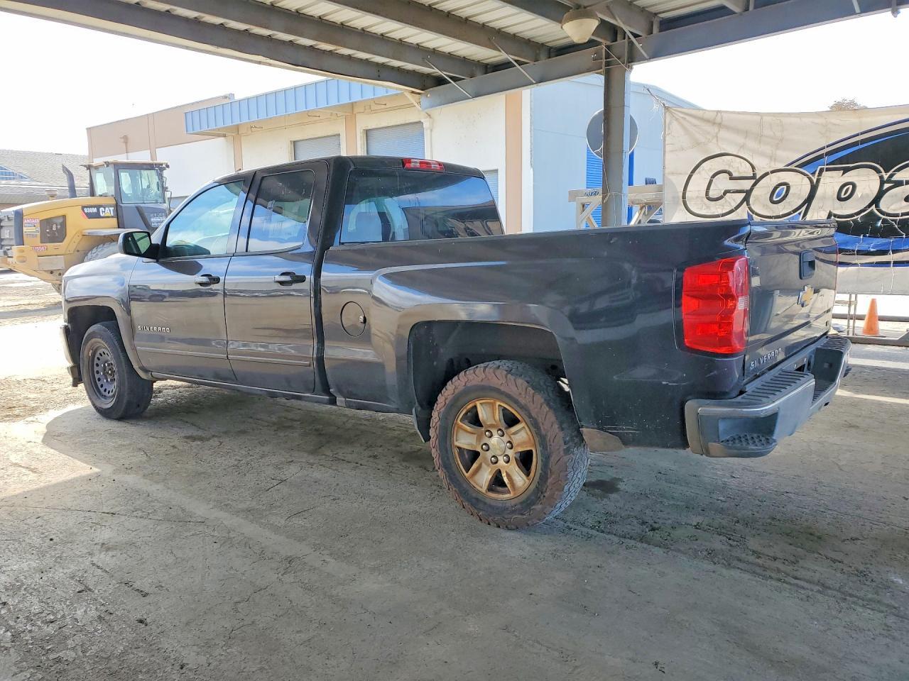 2018 Chevrolet Silverado C1500 Lt - Фото 2