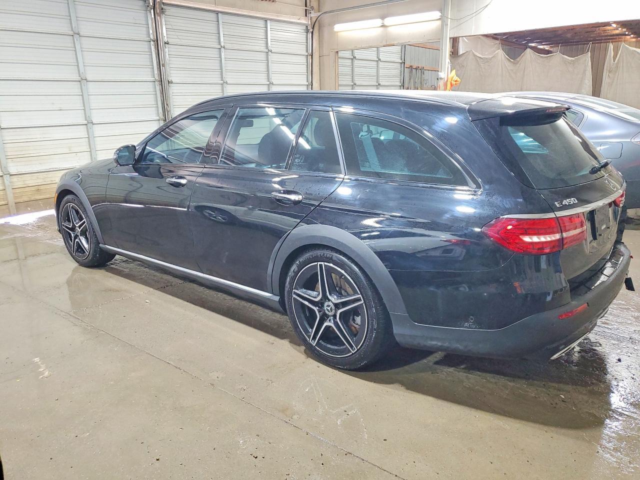 2023 Mercedes-Benz E 450 4M All Terrain - Image 2