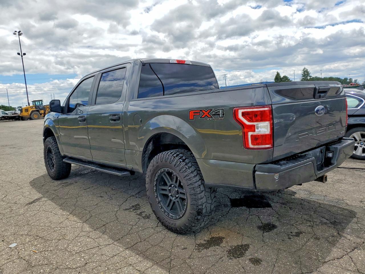 2019 Ford F150 Supercrew - Фото 2
