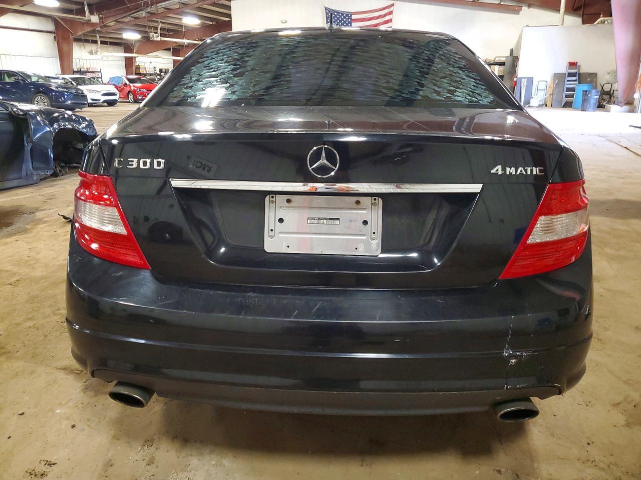 2010 Mercedes-Benz C 300 4Matic - Image 6