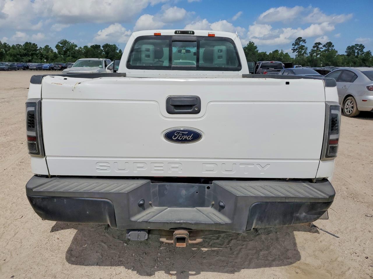 2013 Ford F350 Super Duty - Фото 6