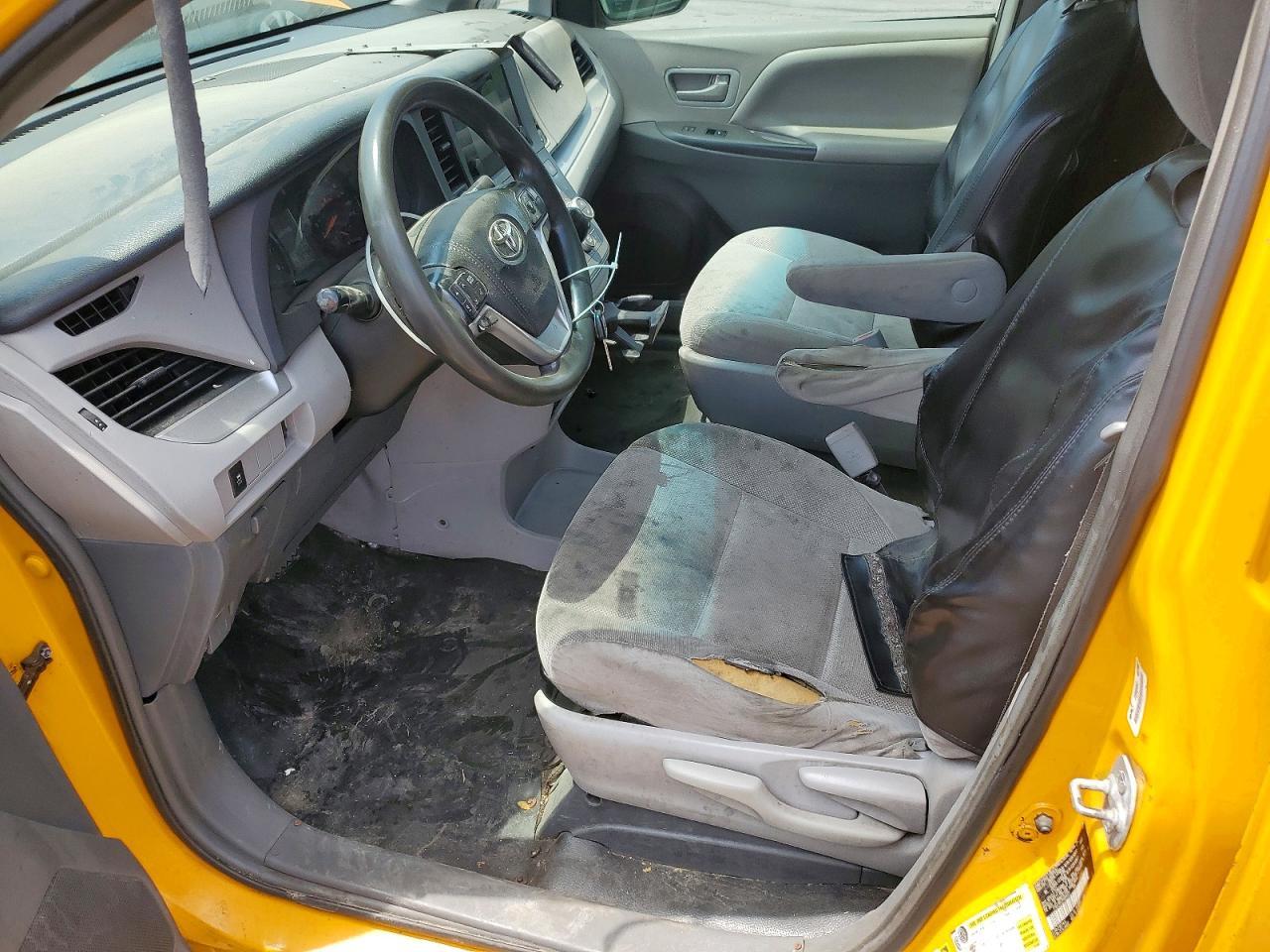 2017 Toyota Sienna L 7-Passenger - Фото 7