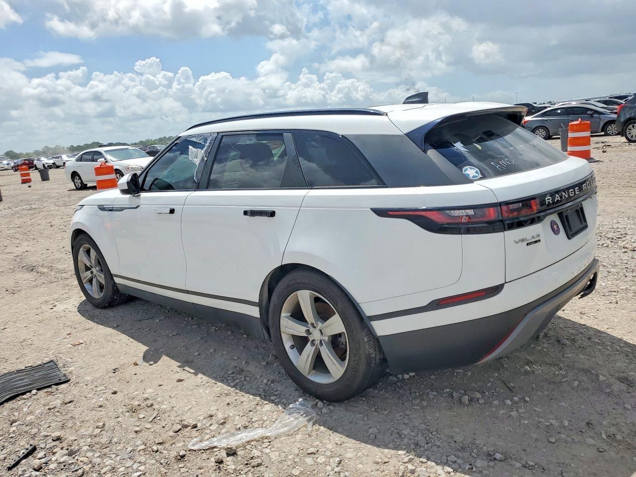 2018 Land Rover Range Rover Velar S - Фото 2