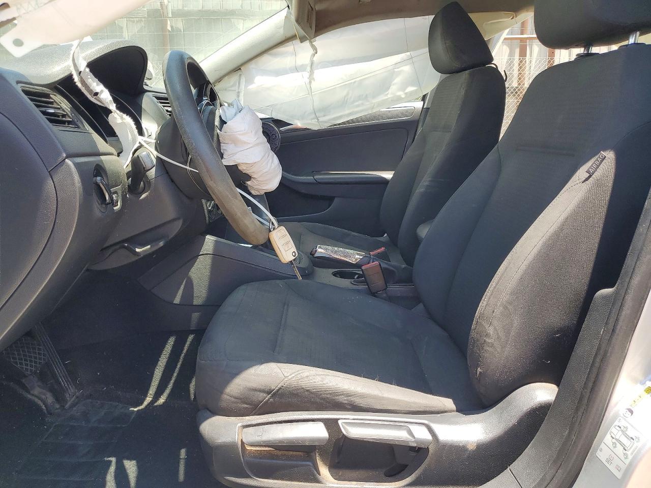 2016 Volkswagen Jetta S - Image 7