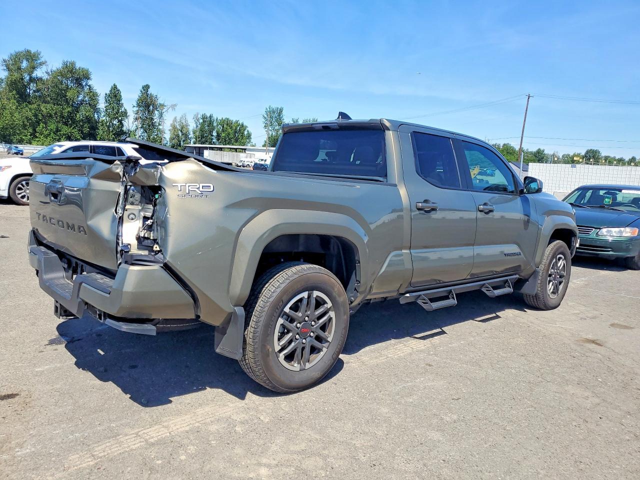 2025 Toyota Tacoma - Фото 3