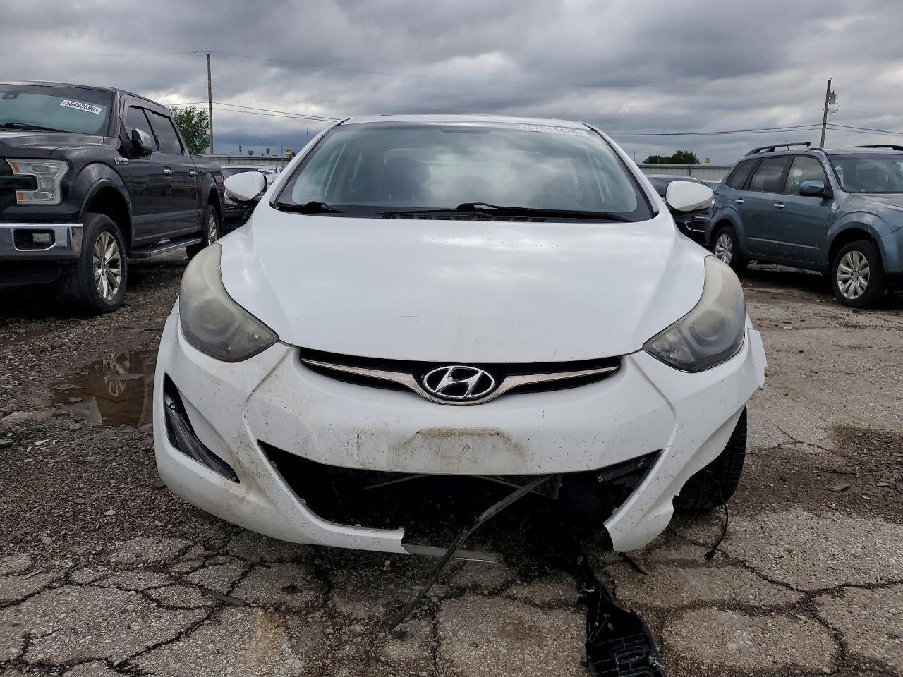 2015 Hyundai Elantra Limited - Image 5