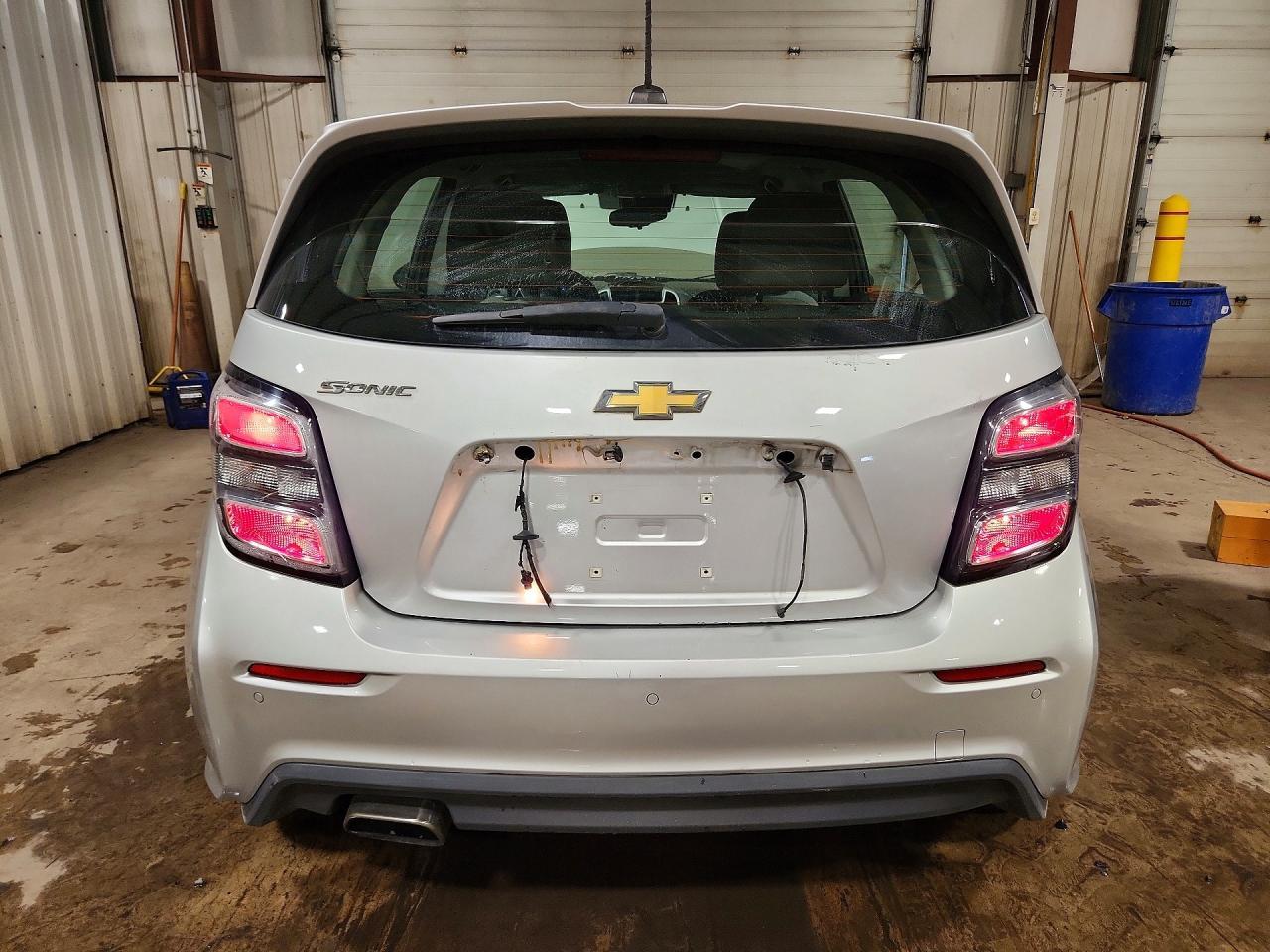 2020 Chevrolet Sonic - Image 6