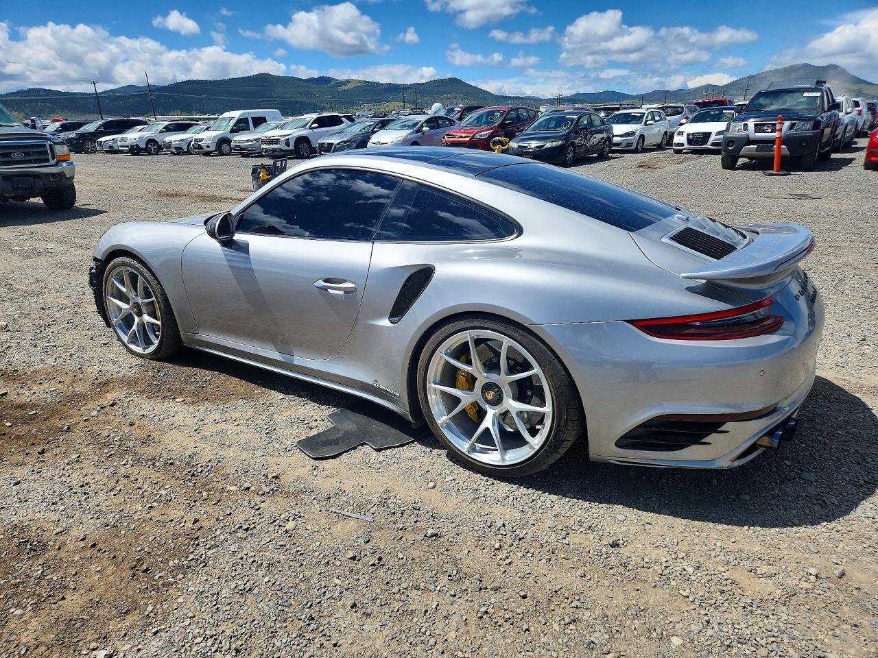 2017 Porsche 911 Turbo - Фото 2