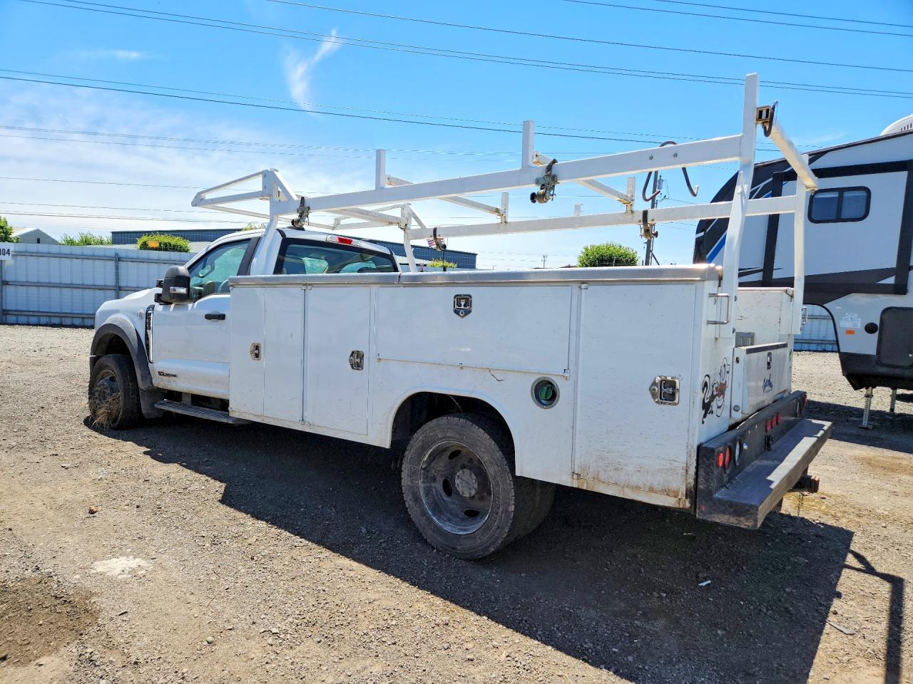 2023 Ford F550 Super Duty - Image 2