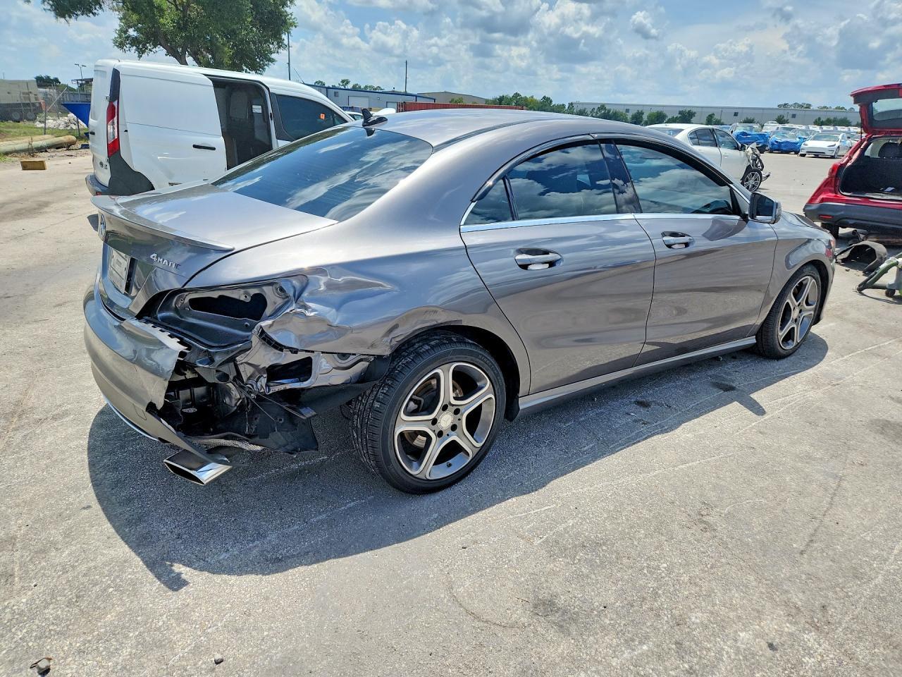 2014 Mercedes-Benz Cla 250 4Matic - Фото 3