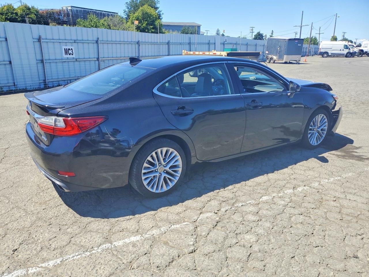 2017 Lexus Es 350 - Image 3